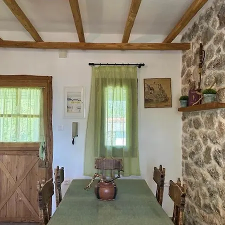 Diporto - The House By The Sea חורפטו