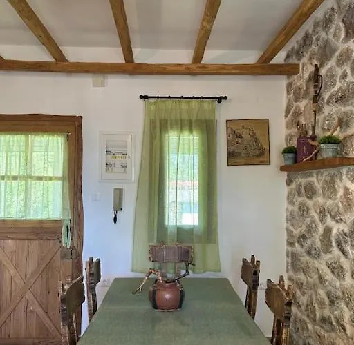 Diporto - The House By The Sea חורפטו